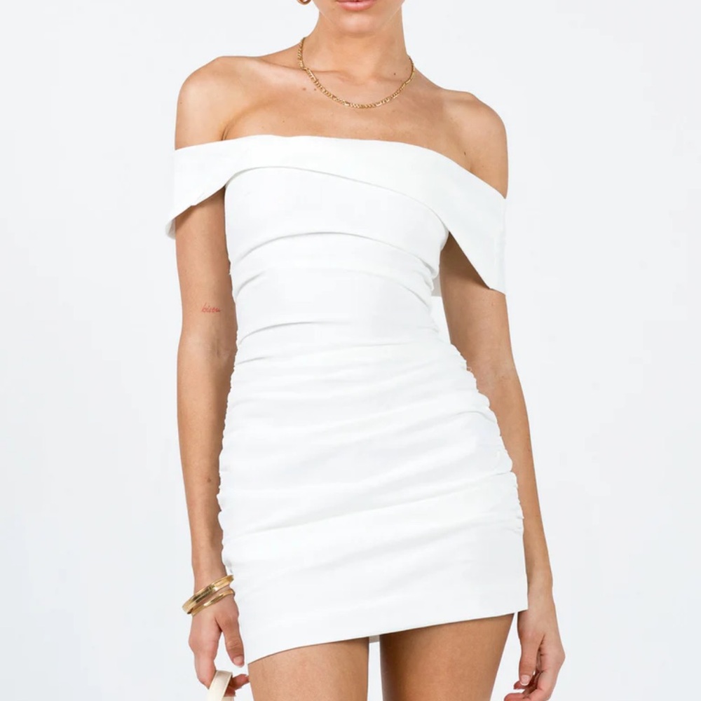 NWT Princess Polly Marcia mini dress white size 0.  Off the shoulder